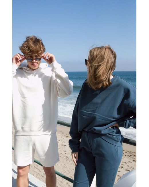 Ocio Leisurewear White Everywhere Short for men