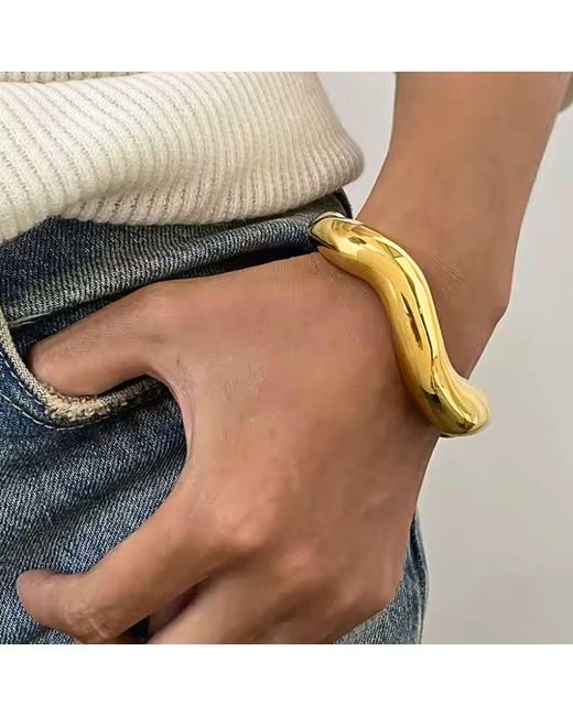 Olivia Le Metallic Devlin Retro Wave Cuff Bracelet