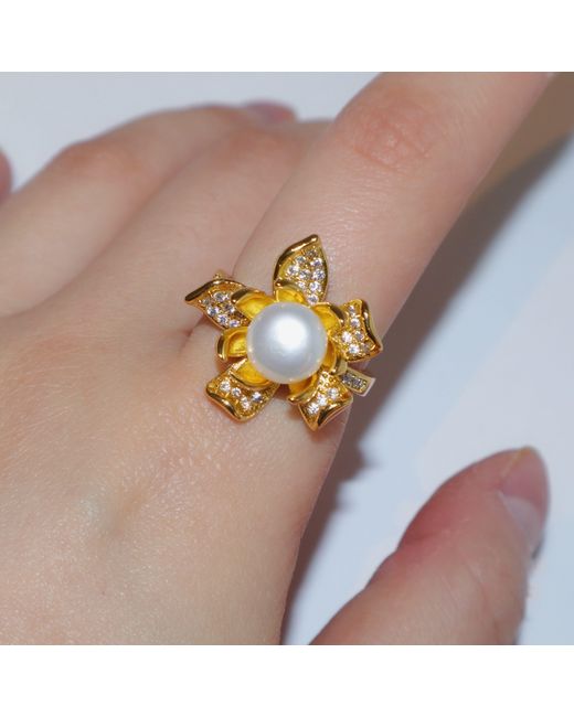 Ninemoo Metallic Sakura Pearl Ring
