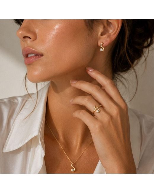 Lily Flo Jewellery Metallic The Shape Of Momentum Diamond Necklace