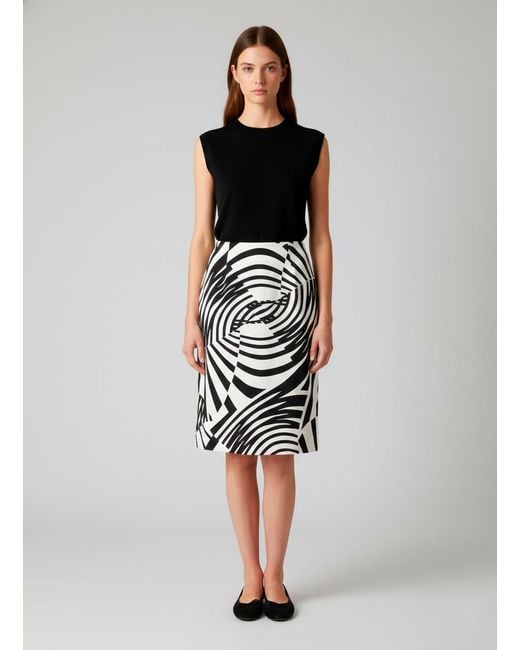 Conquista Black Graphic Print Pencil Skirt