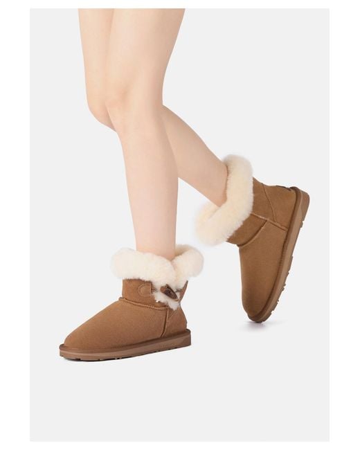 EverAu Australia Brown Robin Horn Toggle Button Mini Boots