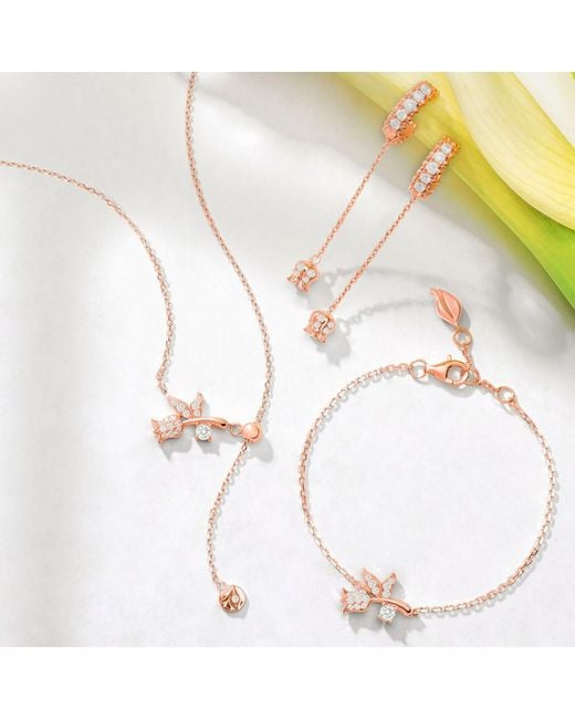 AWNL Metallic Lily Of The Valley Necklace