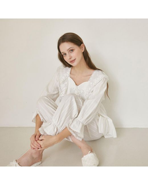 Luna Luz White Angelring Cotton Embroidered Square-Neck Long-Sleeve Pajama Set