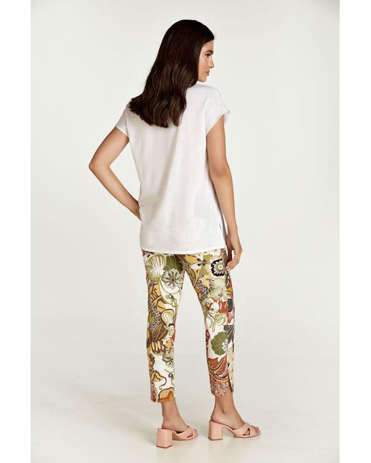 Conquista White Linen Style Sleeveless Top