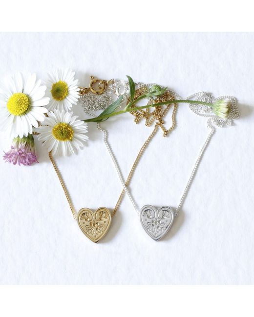 Lee Renee Metallic Wildflower Heart Necklace –