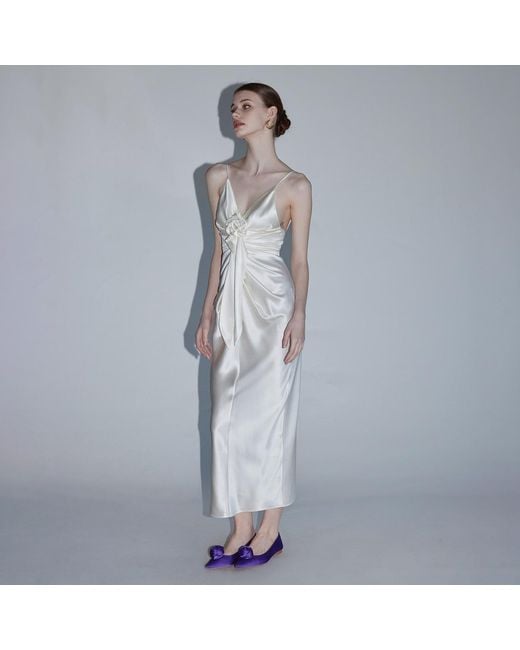 Belsize25 White Rosa Series – Acetate Draped Dress With Handmade Rose Detail