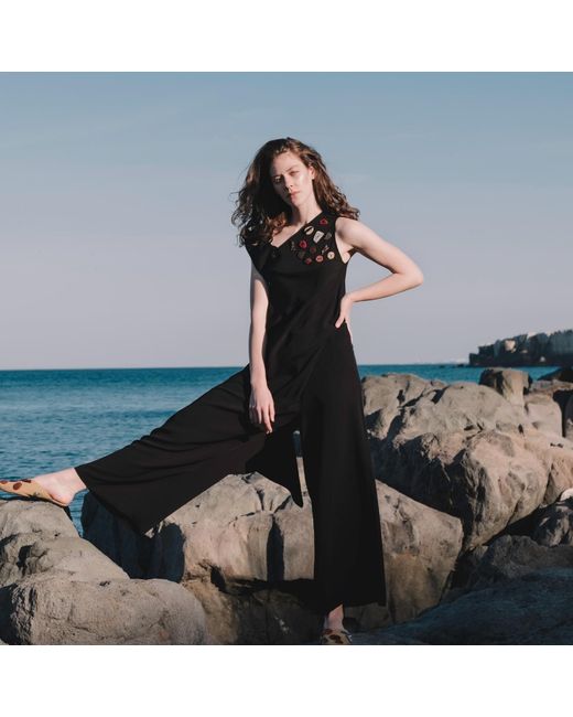 Mirimalist Black Sand One Shoulder Top