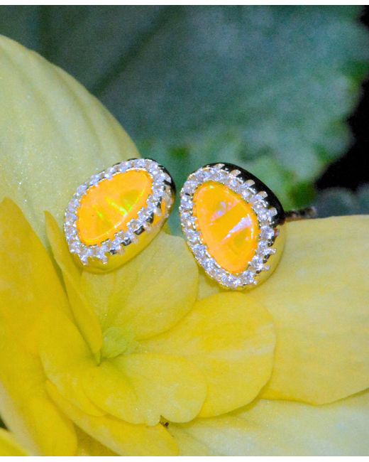 KAMARIA Metallic Opal Pebble Stud Earrings