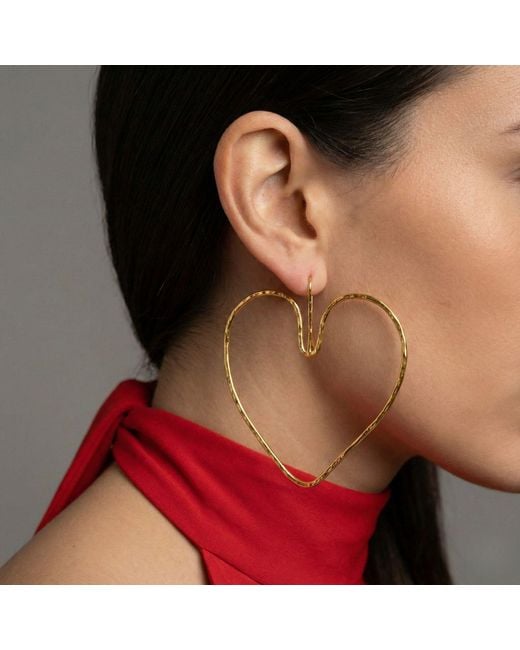 Jaredjamin Metallic Fluttering Heart Hook Earrings