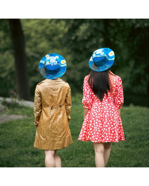 Heartfelt Layers Blue Van Gogh Starry Night Sun Hat – Hand-Painted Straw Impressionist Art