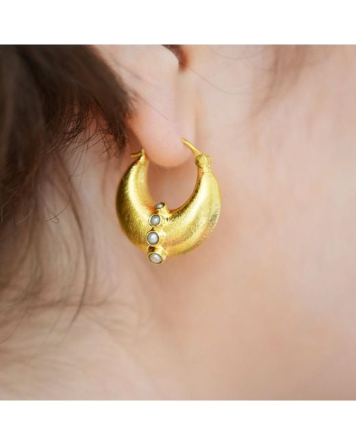 GEM BAZAAR Metallic Pearl Cashew Drop Earrings