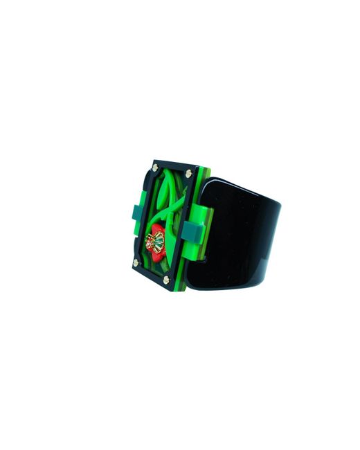 Gissa Bicalho Black Acrylic Bracelet Handmade Jungle