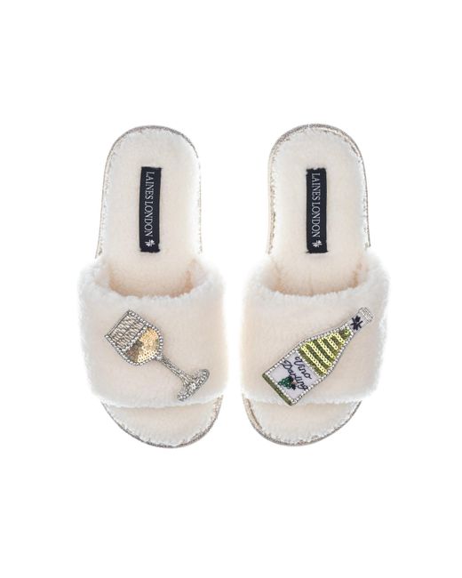 Laines London White Teddy Toweling Slipper Sliders With Vino Darling Brooches
