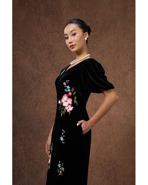 Silk and Bears Black Hand-Embroidered Silk Velvet Puff-Sleeve Maxi Dress — Floral — Velvet Atelier