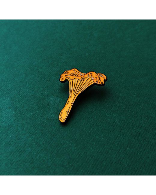Make Heads Turn Yellow Enamel Pin Chanterelle