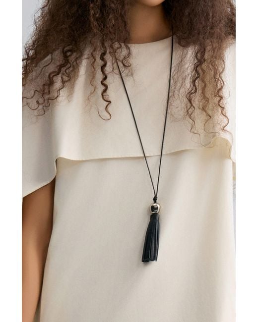 FRONT ROW SHOP Black Tassel-Pendant Necklace