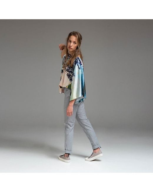 ARTISTA Blue Air Blouse