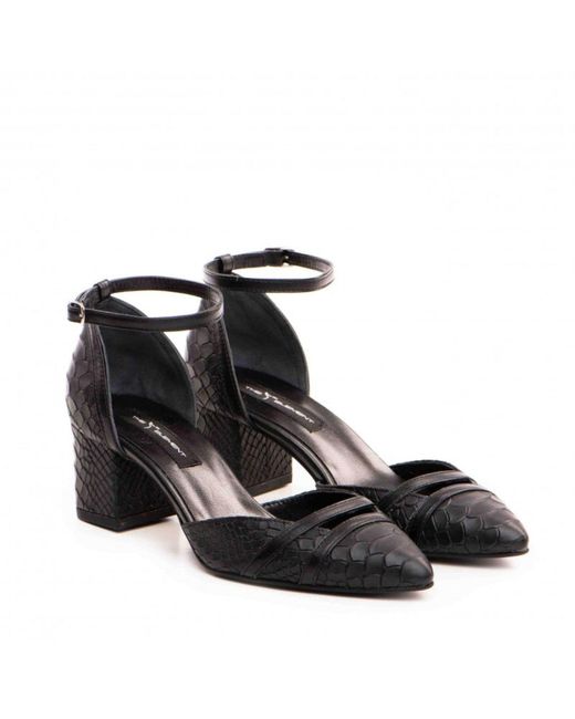 The 5Th Element Black Adele Pumps