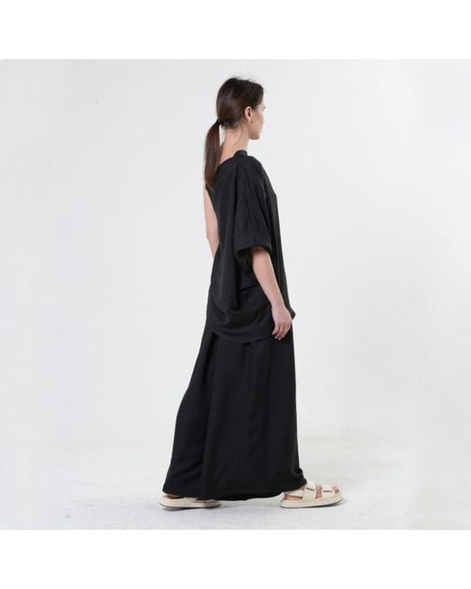 Metamorph Black Wide-Leg Trousers With Front Pleats