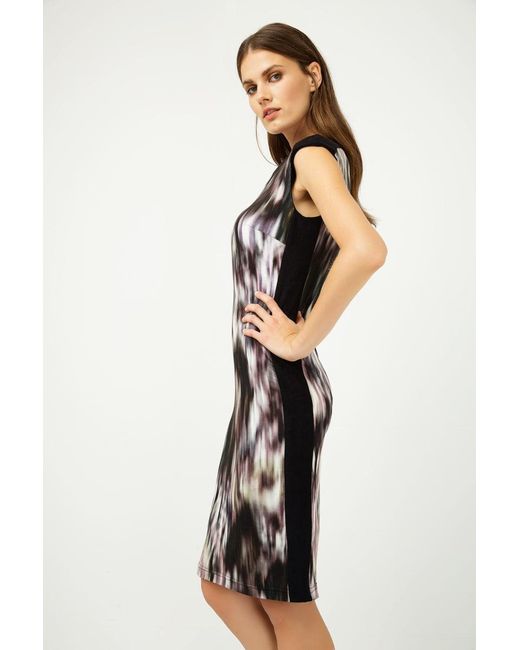 Conquista Black Sleeveless Print Dress