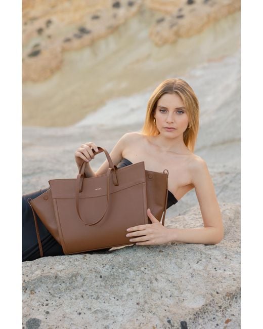 Saonara Brand Brown Shopping Bag Chestnut Leather