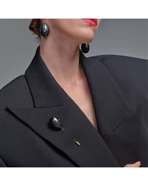Saule Label Black Nova Lapel Pin