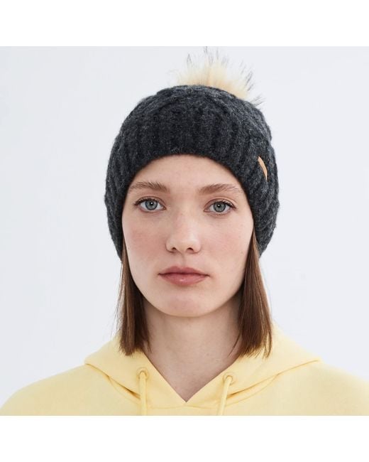 Norbron Black Nolly Beanie