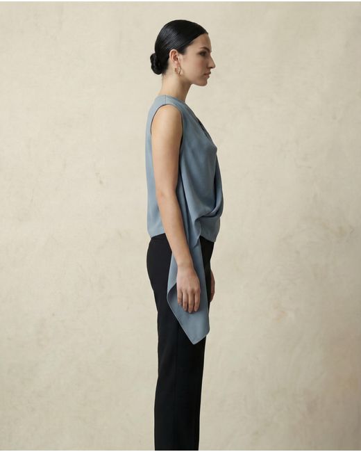 Lendrop Studios Blue Laurent Twisted Top Slate