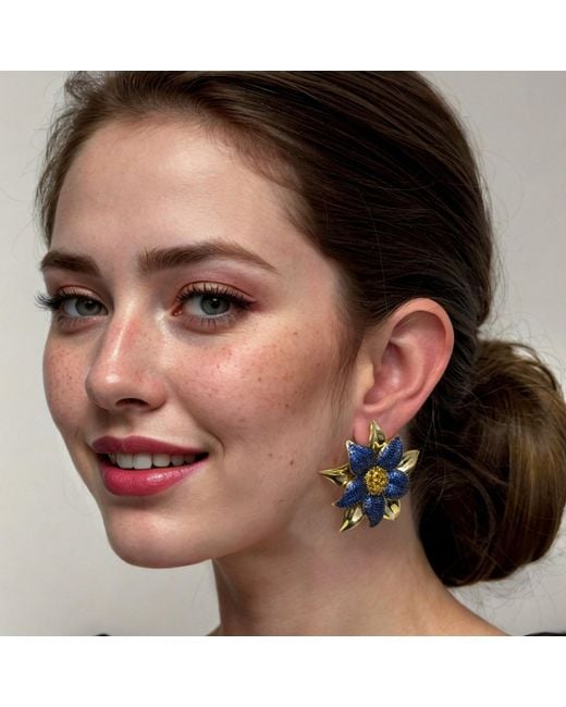 Latelita London Blue Marguerite Daisy Flower Large Stud Earrings Sapphire
