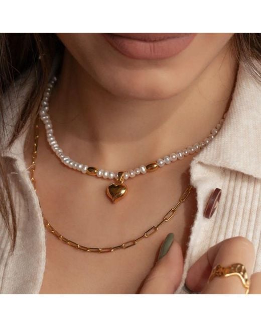 LINYA JEWELLERY Metallic Letsy Heart Pearl Necklace