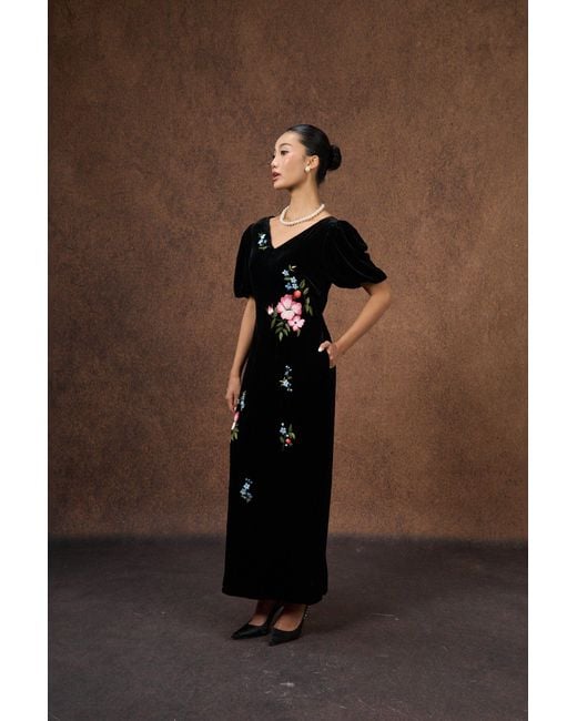 Silk and Bears Black Hand-Embroidered Silk Velvet Puff-Sleeve Maxi Dress — Floral — Velvet Atelier