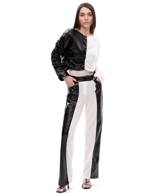 Maison Bogomil Black Split Motion – Cropped Top