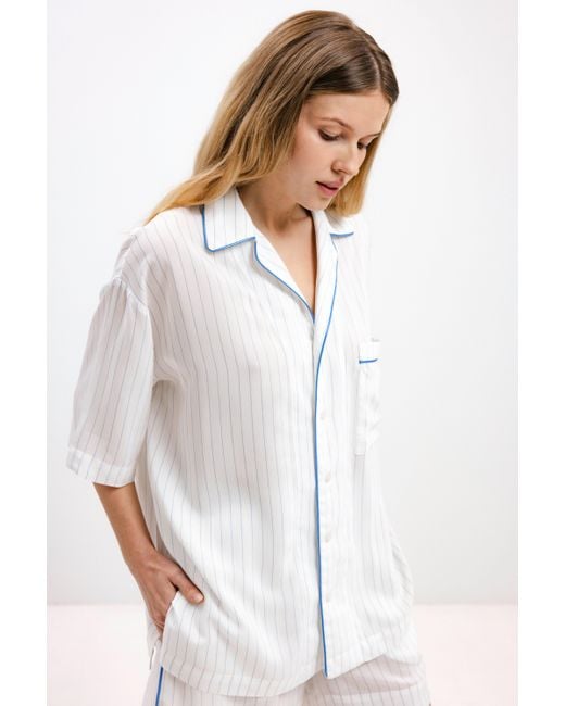 InAvati White Pyjama Shirt With Stripes And Short Sleeves