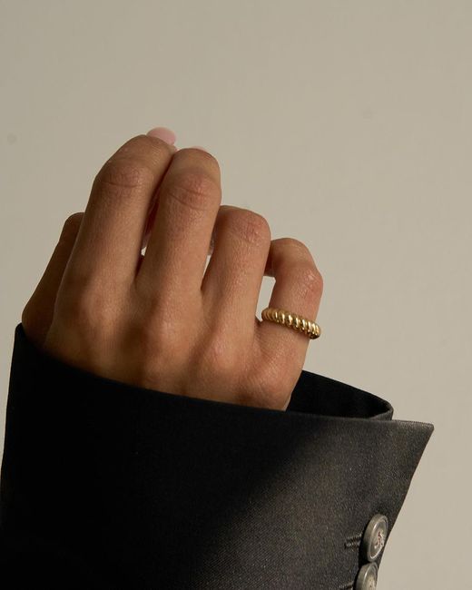 Öugie Metallic The Twist Ring