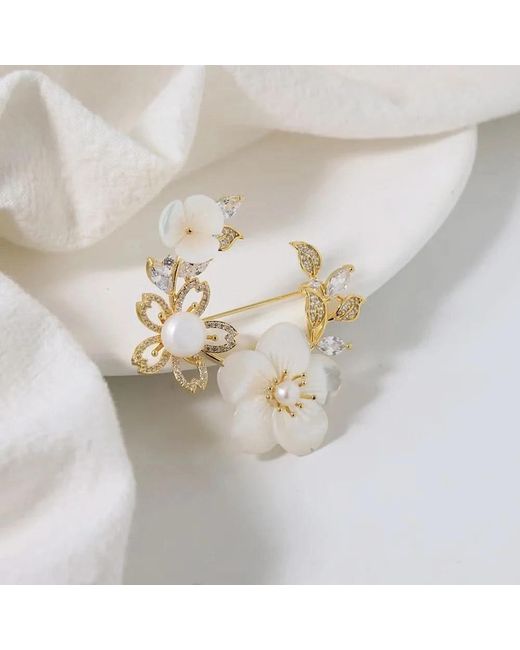 Angel Barocco Metallic Vintage Floral Mother-Of-Pearl Brooch