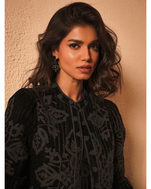 Rose & Nancy Black Lori Velvet Embroidered Quilt Jacket