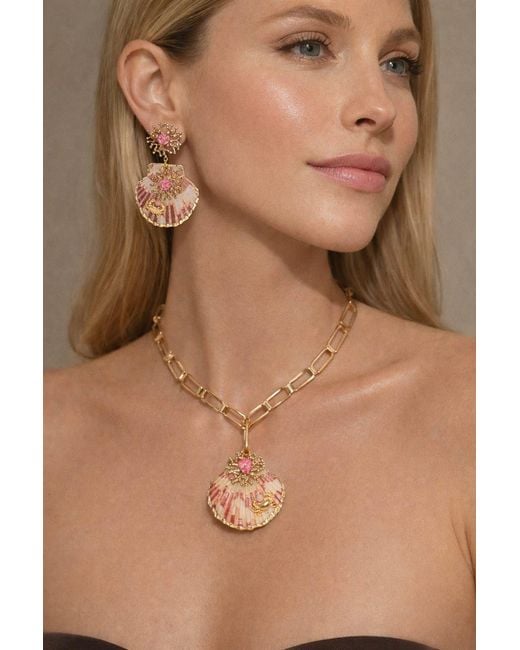 Pats Jewelry Metallic Scallop Necklace