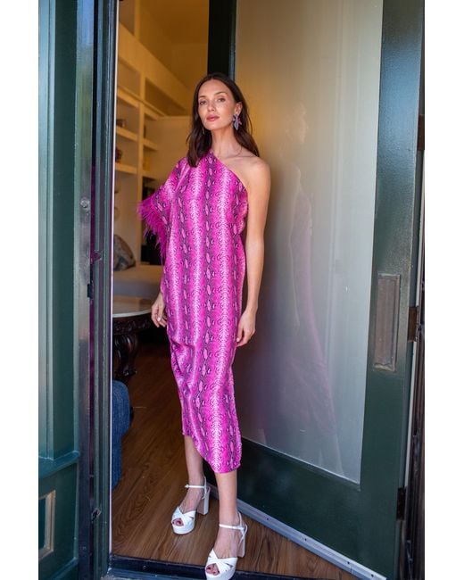 Jennafer Grace Pink Chelziah Caftan