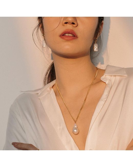 Lait & Lune Metallic Beliz Pearl Earrings