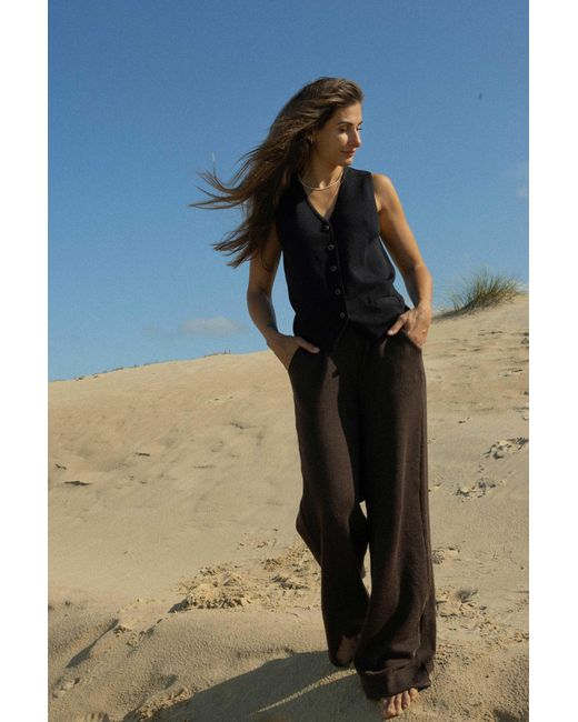 SALANIDA Black Galante Knitted 100% Merino Waistcoat