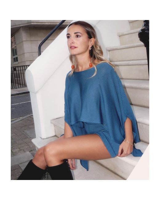 Gajú Blue Tiber Shorts