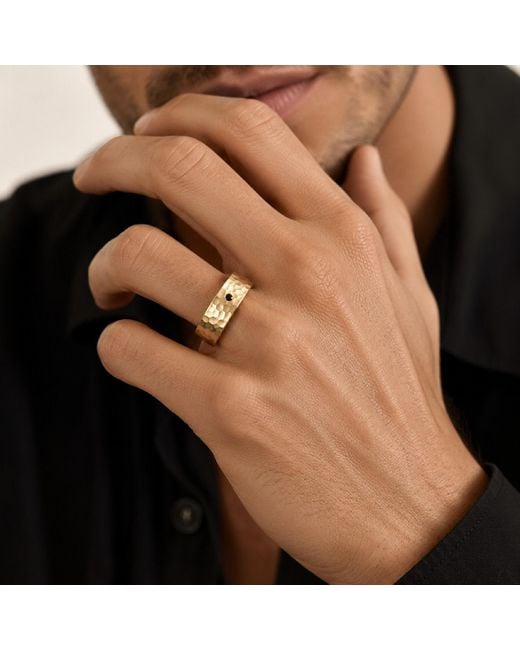 Unaloe Metallic Plated Hammered Band Ring With Diamond