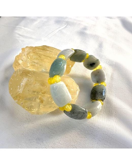 ORIGIN OF HEARTS Yellow Tortuga Bracelet – Hand-Carved Myanmar Jadeite Turtle Bracelet