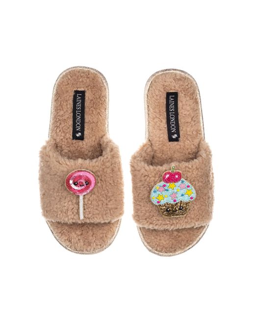 Laines London Pink Teddy Slider Slippers With Laines Lovables Lollipop & Cupcake Brooches
