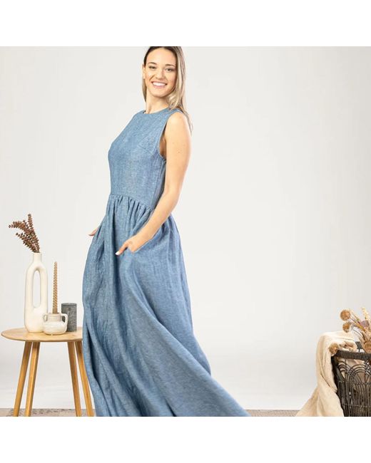 Nikka Place Blue Linen Floor-Length Sleeveless Maternity Dress With Pockets