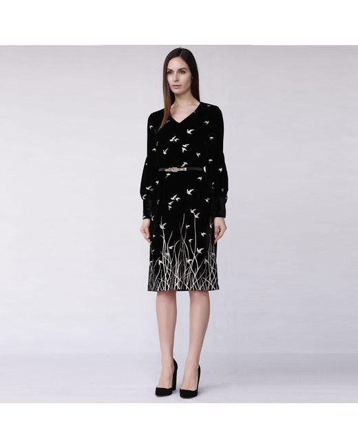 Smart and Joy Black Golden Embroidery Velvet V-Neck Dress