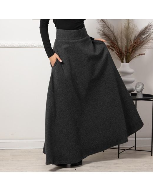 Nikka Place Black Long Wool A-Line Skirt With High Waist And Pockets