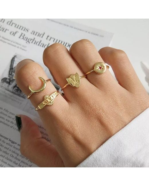 Elk & Bloom Metallic Dainty Moon Stacking Ring