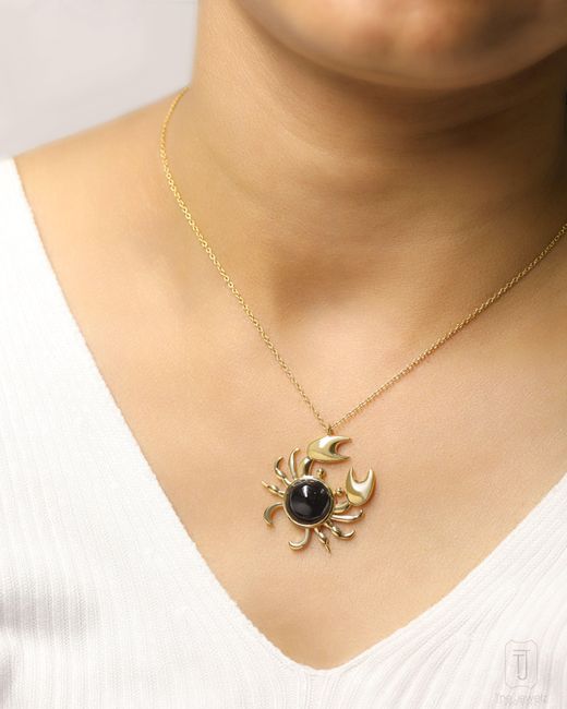 The Jewelz Metallic Onyxpinch Crab Necklace